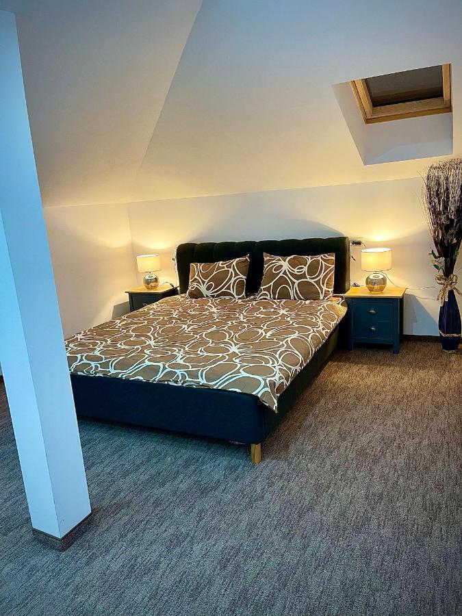 Cozy Apartament With 2Rooms Тимишоара Екстериор снимка